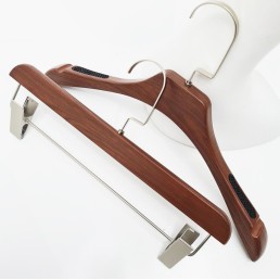 Плечики вешалки акриловые для костюмов коричневые, 40 см (05-05-46)
