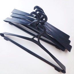 Вішалки плічка пластикові для верхнього одягу чорні, 48 см, 5 шт