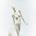 Манекен женский абстрактный матовый высокий белый (101-07-13)