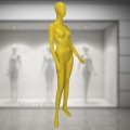 Манекен жіночий лакований в повний зріст стилізований жовтий (101-05-10)