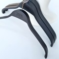 Вешалки плечики ZARA для верхней одежды широкие, 41 см (05-02-08)
