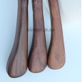 Дерев'яні плічка вішалки жіночі широкі для верхнього одягу, 39 см